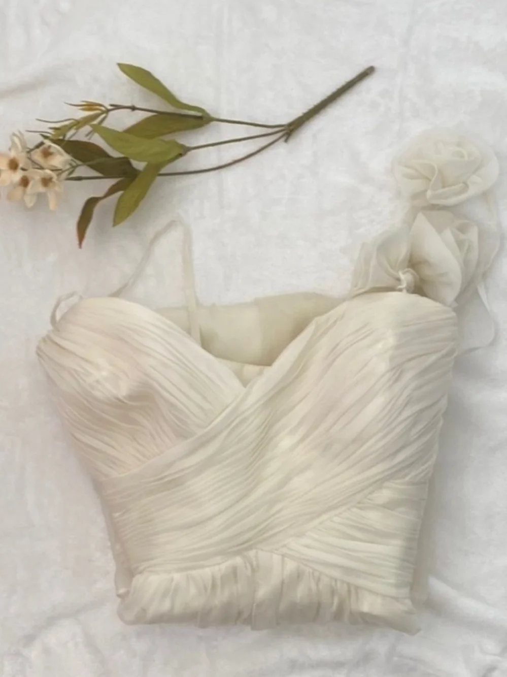 May Queen White One-Shoulder Floral Strap Chiffon A-Line Dress. Size 16 - Picture 9 of 10